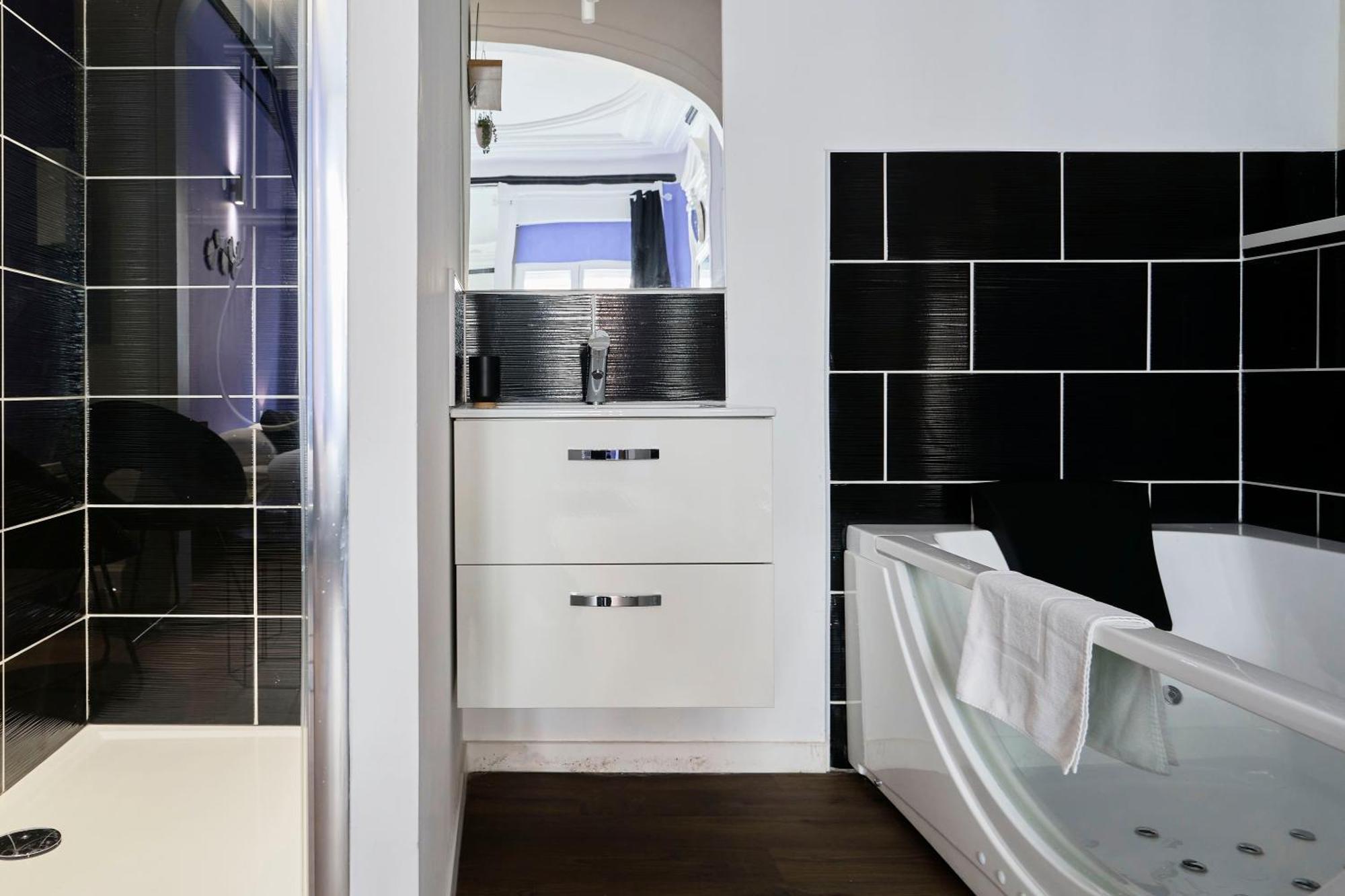 Ng Prestige - Lille L Roubaix Trichon - Balneo - Netflix - Wifi Apartment Bagian luar foto