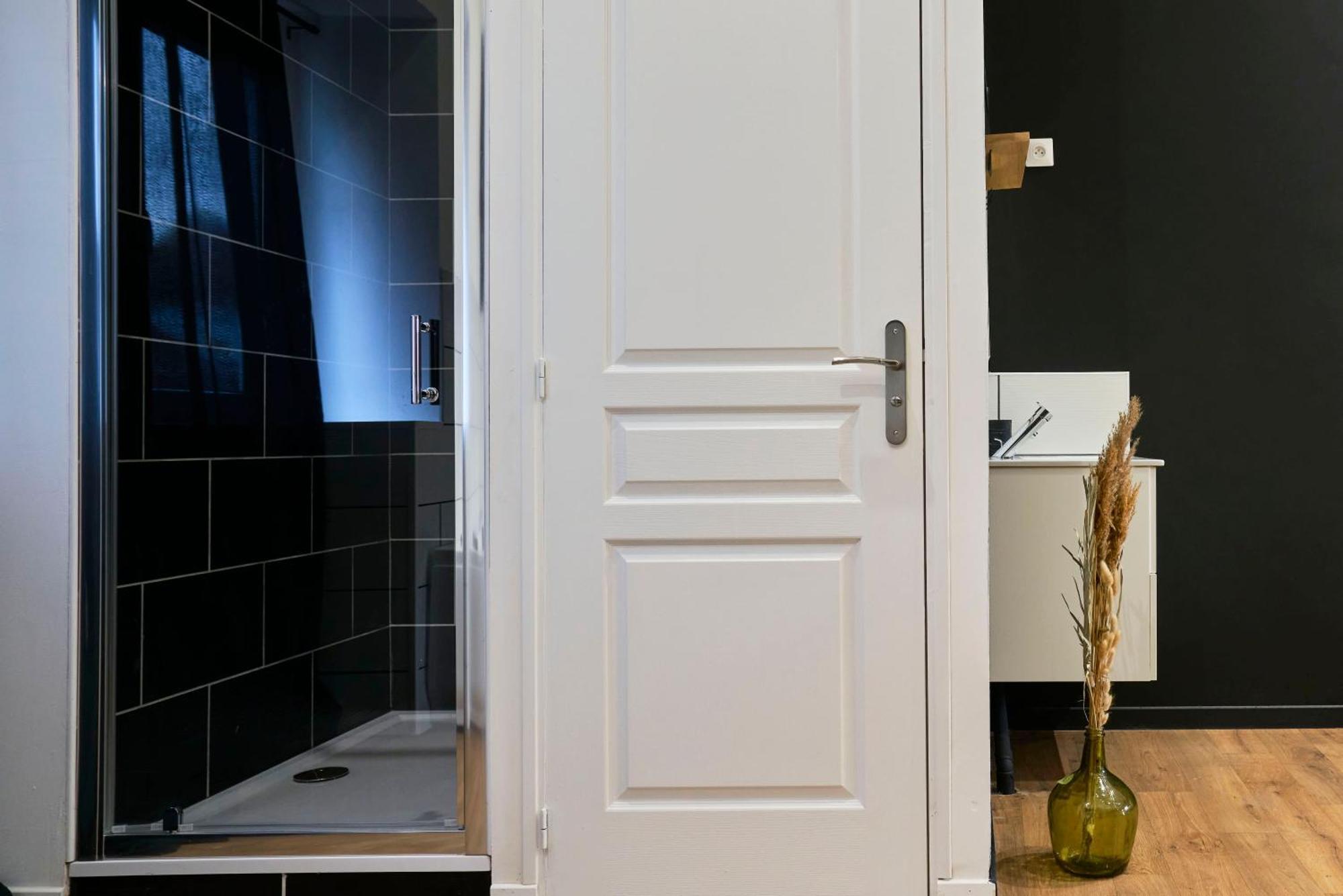 Ng Prestige - Lille L Roubaix Trichon - Balneo - Netflix - Wifi Apartment Bagian luar foto